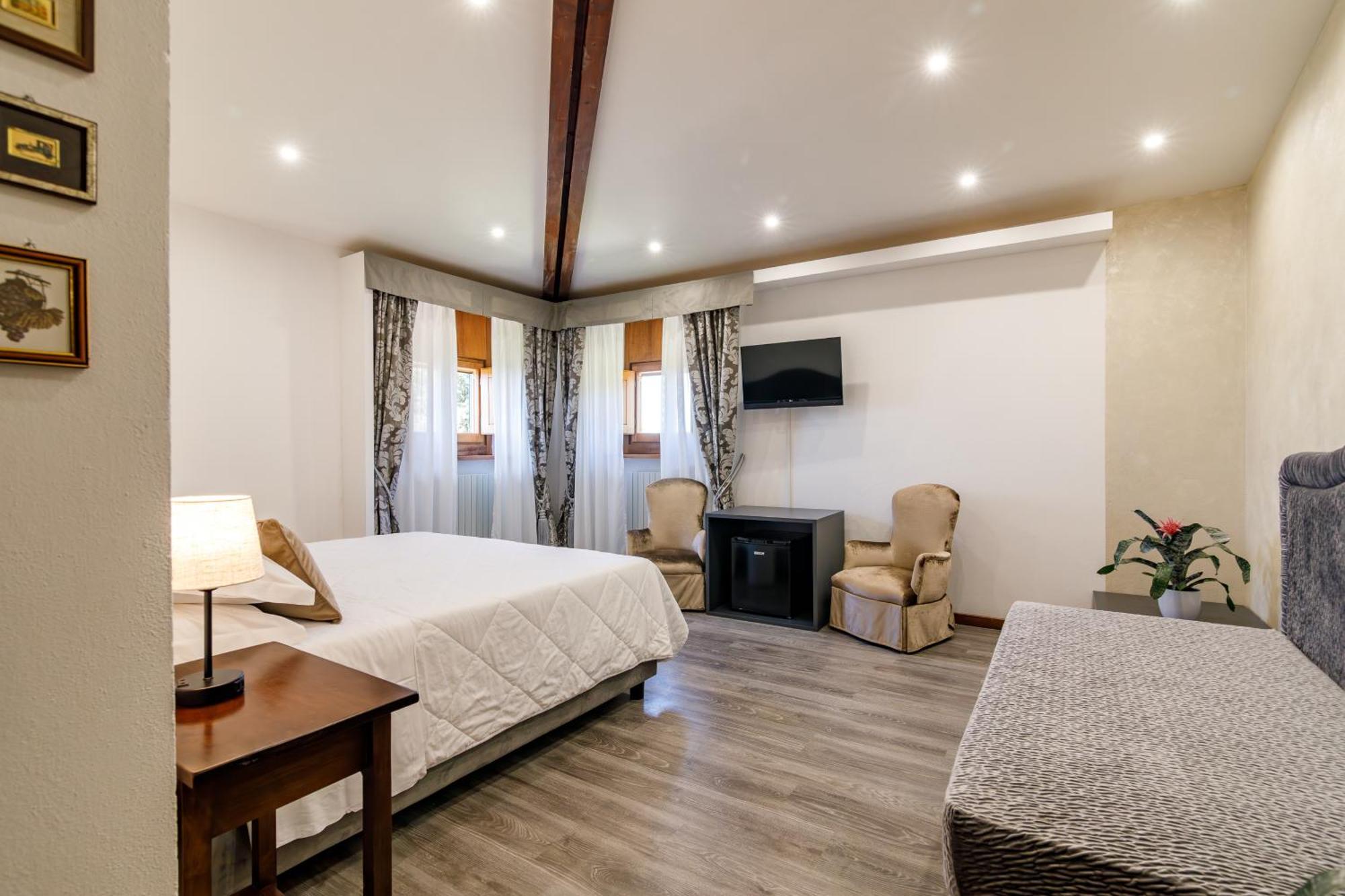 Agriturismo Villa Godenano - Pool&Restaurant คาสเตลลินาอินเคียนติ ภายนอก รูปภาพ