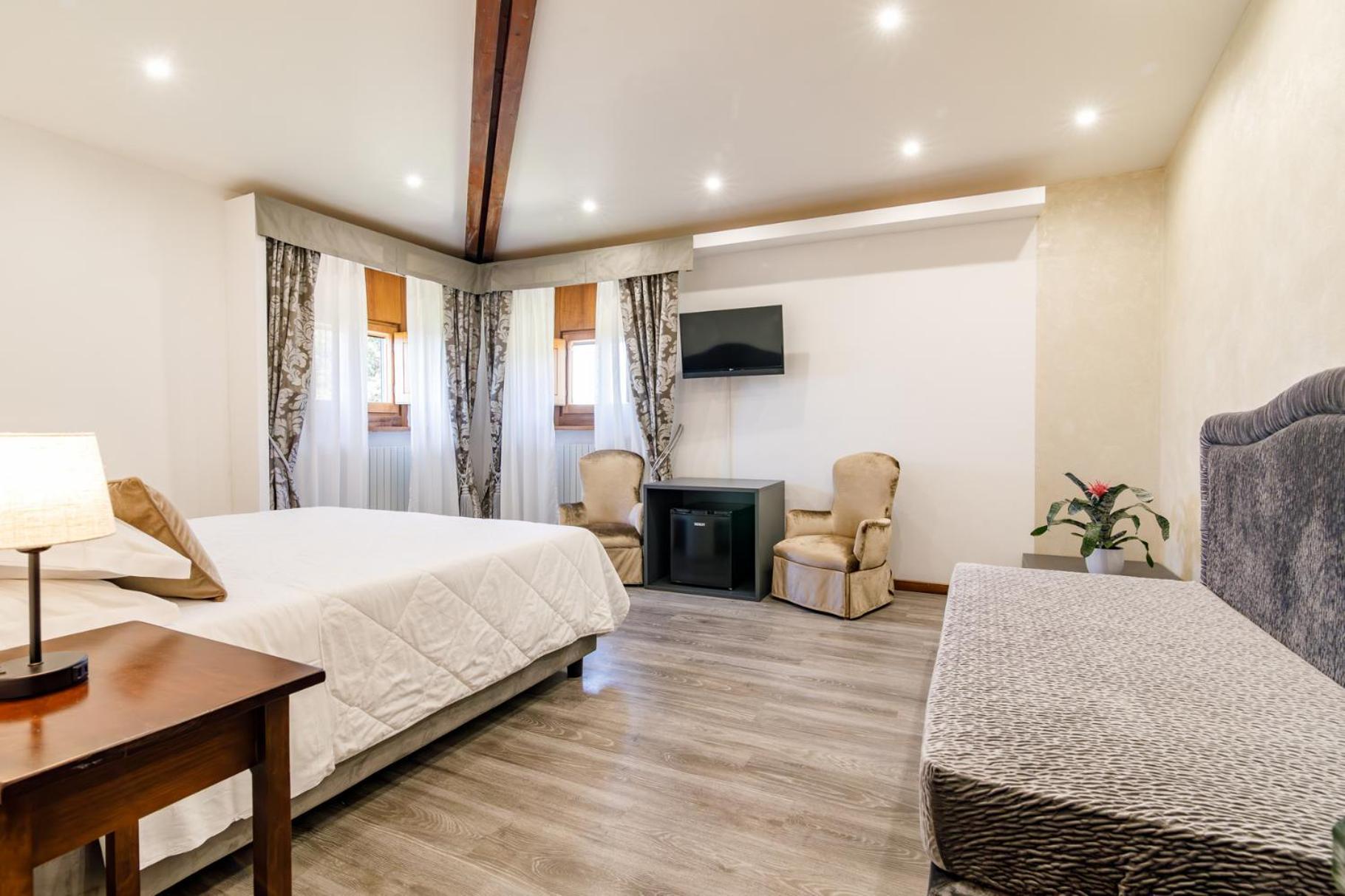 Agriturismo Villa Godenano - Pool&Restaurant คาสเตลลินาอินเคียนติ ภายนอก รูปภาพ