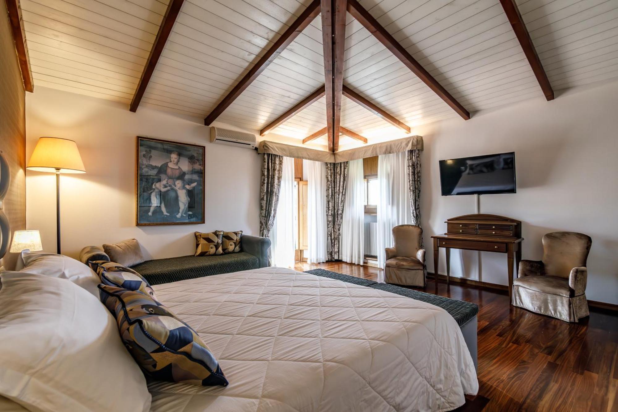 Agriturismo Villa Godenano - Pool&Restaurant คาสเตลลินาอินเคียนติ ภายนอก รูปภาพ